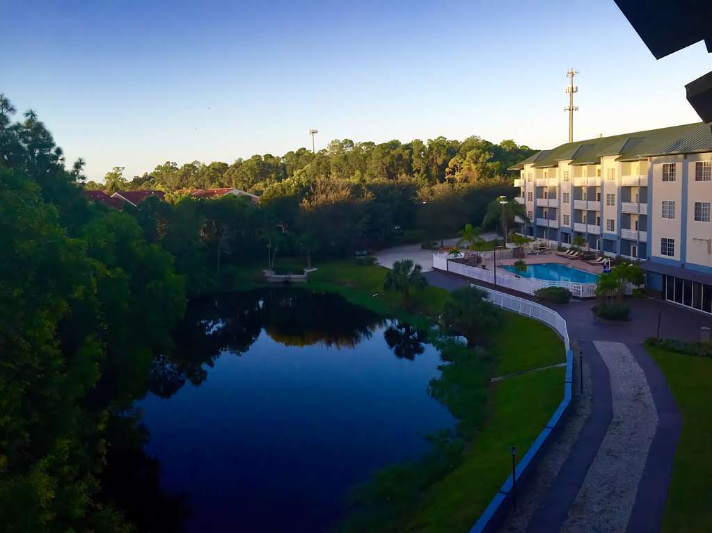 Best Western Naples Plaza Hotel Exterior foto